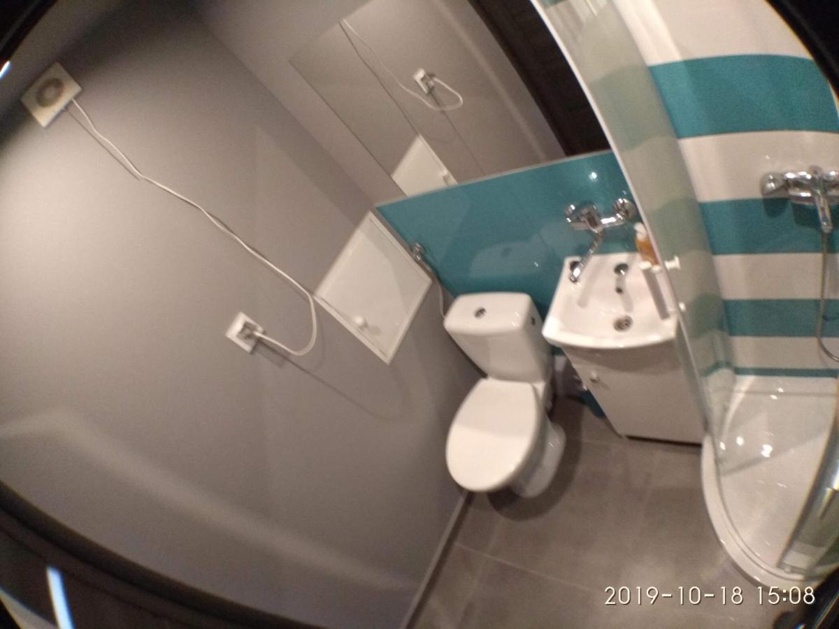 2120 Przyjazni 4 - Tanie Pokoje - Samodzielne Zameldowanie - Self Check In Poznań Exterior foto